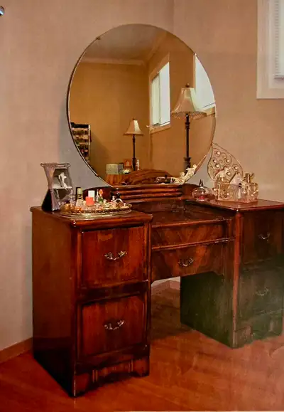 Vintage 1940's Dresser w Mirror, View more