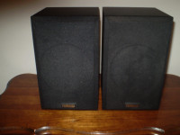 YAMAHA BOOKSHELF SPEAKERS  8 Ohm 60 - 100 Watt Inputs