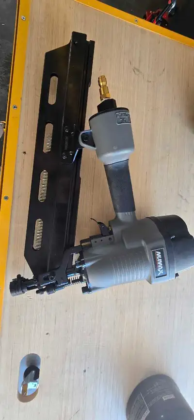 Numax air nailer brand new never used up to 3/1/2" nails
