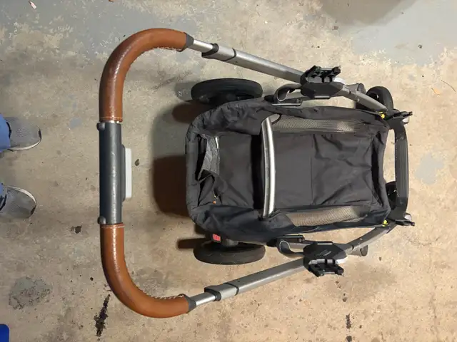 Uppababy Vista Double Stroller in Strollers, Carriers & Car Seats in Markham / York Region - Image 6