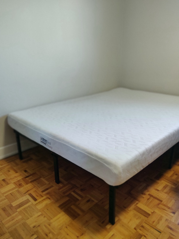 6'' Queen Mattress with topper and metal bed frame for sale $250 in Beds & Mattresses in Kingston - Image 2