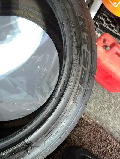 Pair of NITTO NT555 G2 (only 2) 315/35/20 $700 obo Tires were barely used. Bought and installed, the...