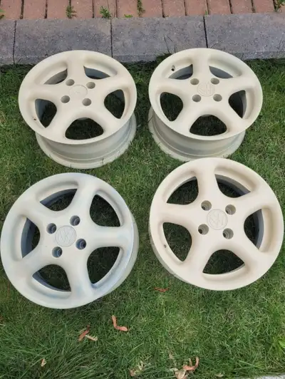 Selling my beautiful 14" Volkswagen rims. Looks amazing on MK1/MK2 or any other VW models. Asking $5...