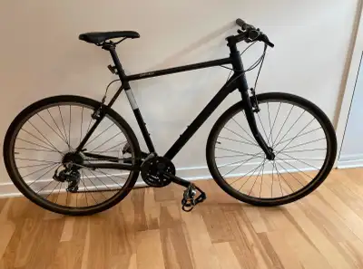 Vélo Opus hybride XL 21 vitesses, View more