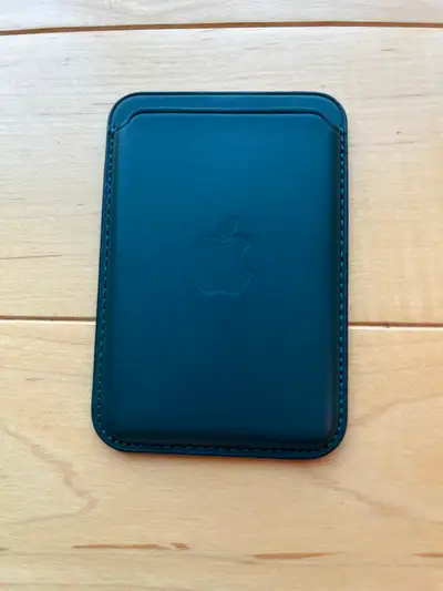 Apple Wallet - Forest Green (genuine leather), View more