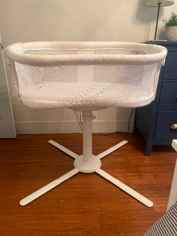 Halo Bassinet *NEW* for sale in Cribs in City of Toronto