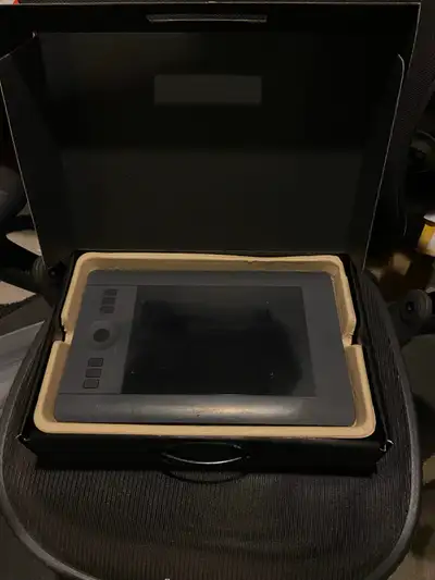 Wacom Intuos Pro Pen Tablet, View more