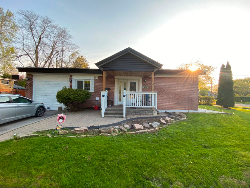 3 Bedroom, 2 Bath Unit RENTAL (Bungalow House) Long Term Rentals