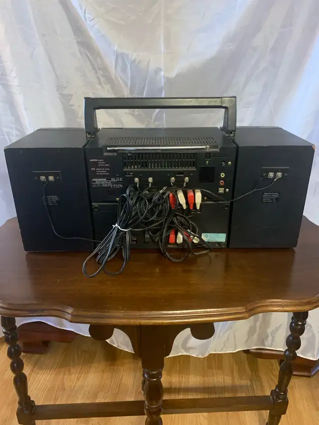 VINTAGE BOOMBOX425693234563000322