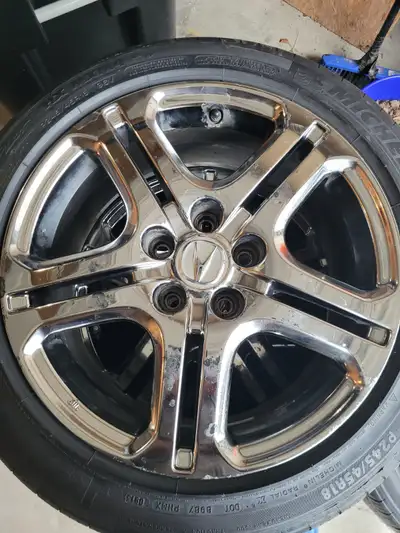 Rims have some curb rush on them. Tires are good for few more seasons