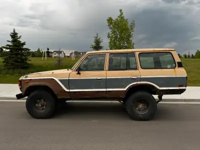 For sale is this Land Cruiser 60 Series with a 3B Engine with a turbo 33x10.50r15 tires New rear lea...