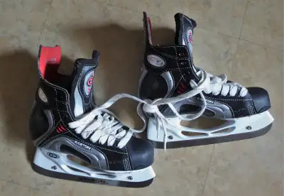EASTON SYNERGY 900 Hockey Skates, View more