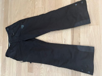 Snow pants size small 
