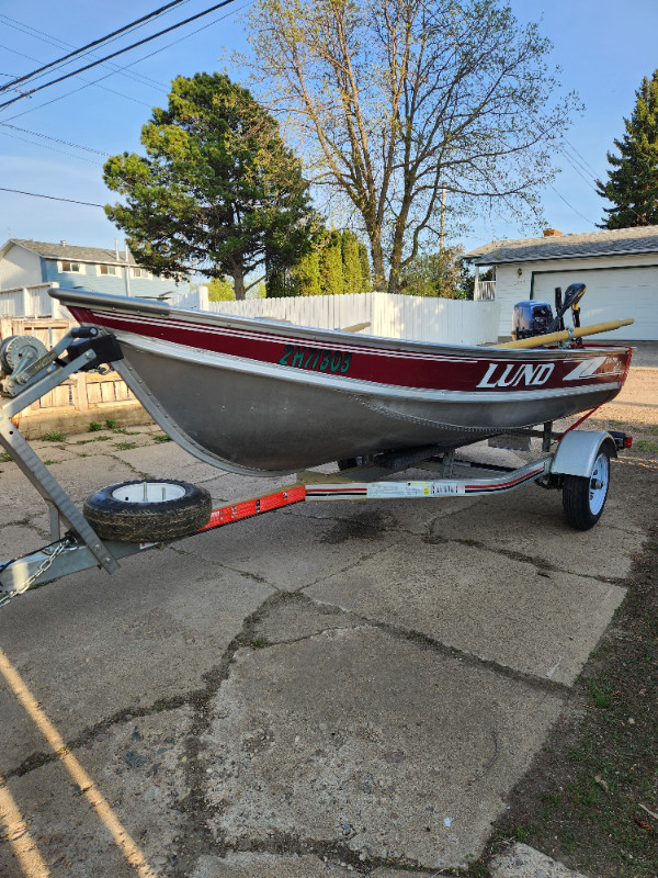 Lund WC 12' boat in Powerboats & Motorboats in Edmonton - Image 2