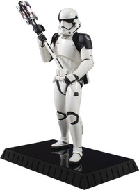 Gentle Giant Star Wars: Executioner Trooper 1: 6 Scale Statue