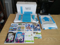 Wii Bleu En Boite Avec 8 Jeux 1 Manette 1 Nunchuk Planche