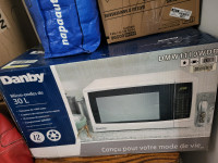 Microwave brand new never used