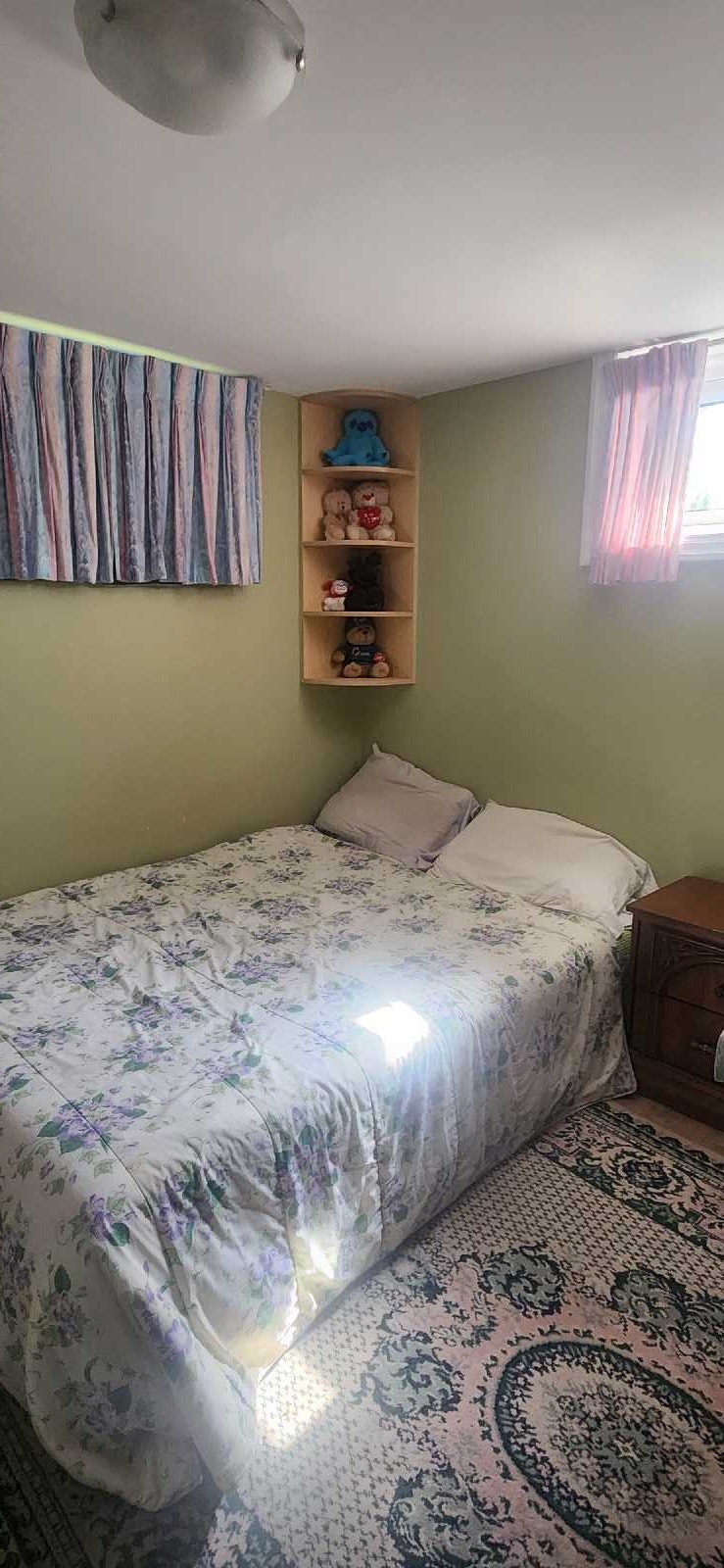 room for rent 5