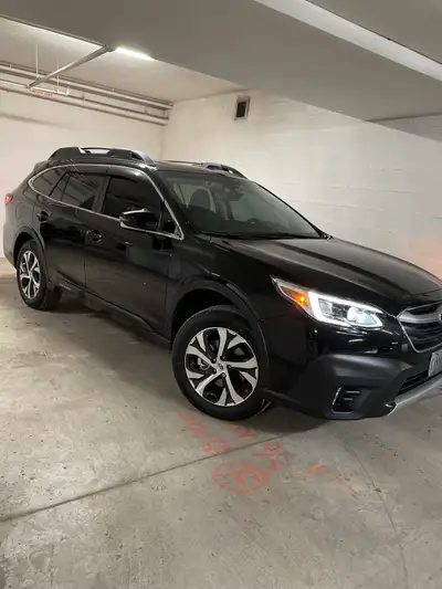 selling my 2022 Subaru outback Limited with all the options like , leather , sunroof , auto Tailgate...