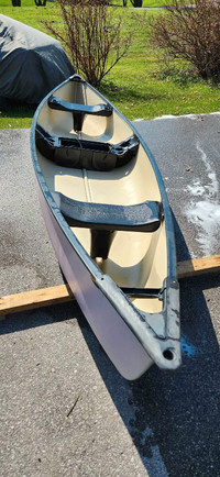 14 foot Pelican canoe