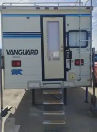 1990 Vanguard 10 Foot Truck Camper