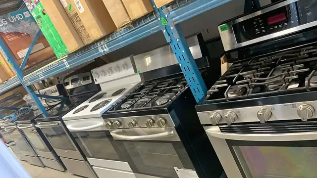  Summer Sale | Stove Deals – New & Used | Best Prices  in Stoves, Ovens & Ranges in Mississauga / Peel Region - Image 4