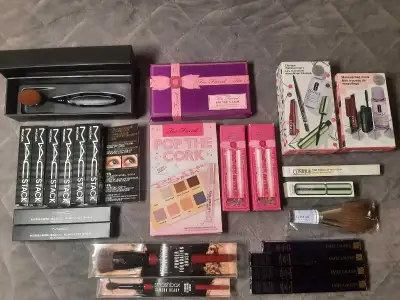 Luxury Eyeshadow Palettes & Brushes, View more