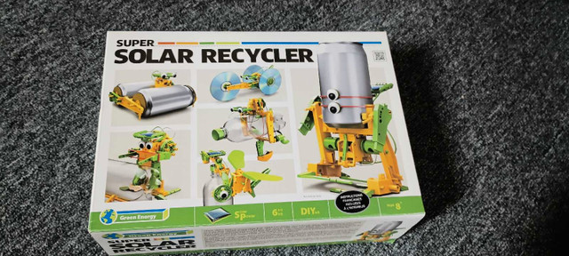 Solar recycler in Toys & Games in Kitchener / Waterloo