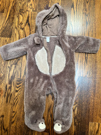 Carters 9 month old Full Body Hooded Bunting Bear Body Suit