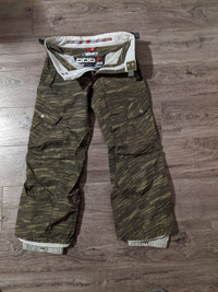 686 SMARTY Youth Boys  Snowboard/Ski Pants Size L for sale. $40