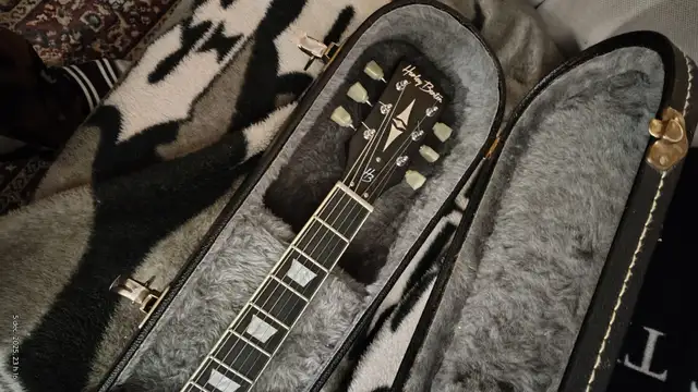 harley benton lespaul goldtop in Guitars in Sherbrooke - Image 3