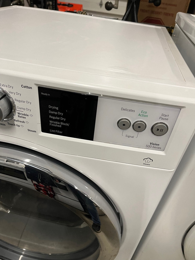 Bosch white electric dryer  in Washers & Dryers in Stratford - Image 2