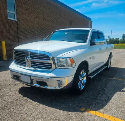 SUPER CLEAN*****DRIVES AND LOOKS BRAND NEW, 2014 DODGE RAM 1500 BIG HORN, 5.7L V8 HEMI ENGINE 4X4, I...
