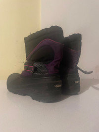 Kids boots 