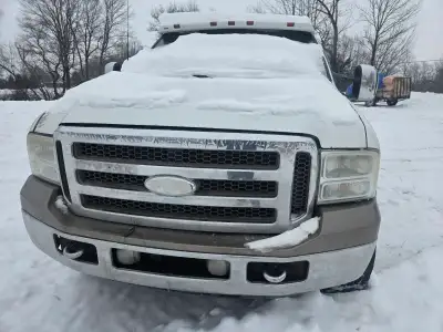 2007 f250 King Ranch part out only. 6.0 4x4 diesel. Engine needs head gasket, trans works well. Box...