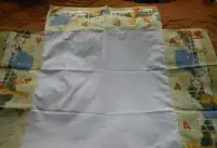 Baby crib sheet with skirt