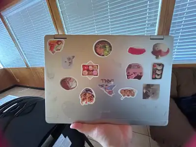 Dell laptop Pro 13, View more