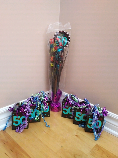 "50" table decors/decorations de table "50", View more