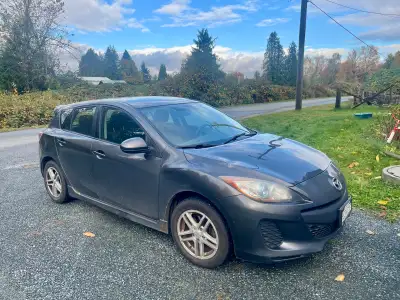 2013 Mazda 3 GS-SKY Hatchback – Automatic – No Rust – Heated Seats – AC Works 310,599 km An economic...