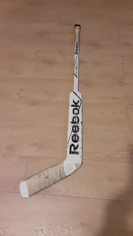 Hockey Goalie Sticks 4 of them GREAT VALUE in Hockey in Mississauga / Peel Region - Image 4