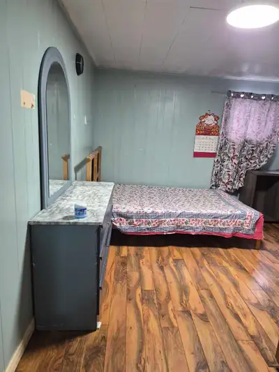 Hello everyone one immediately private room apartment two BHK available location, Eglinton /Danforth...
