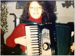ACCORDION LESSONS63735896867841122