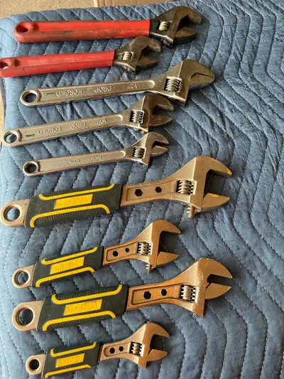 Assorted Adjustable Wrench Set, View more