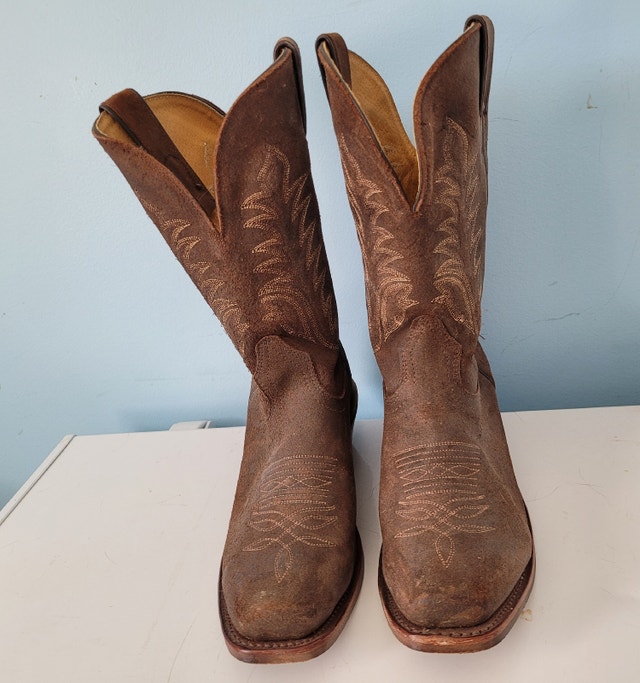 Womens Cowboy Boots And wax Women's Shoes Brockville Kijiji