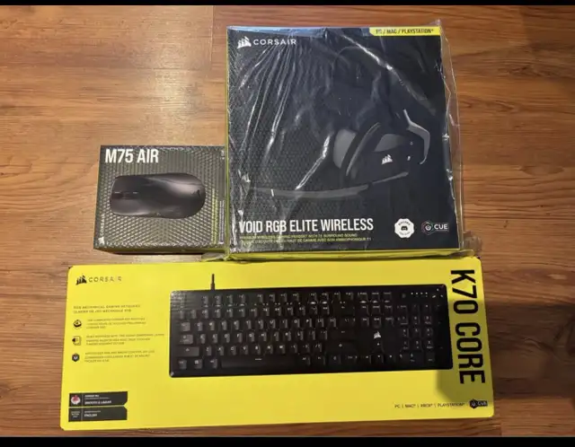 Corsair bundle Headset, Keyboard and Mouse in Mice, Keyboards & Webcams in Ottawa - Image 2
