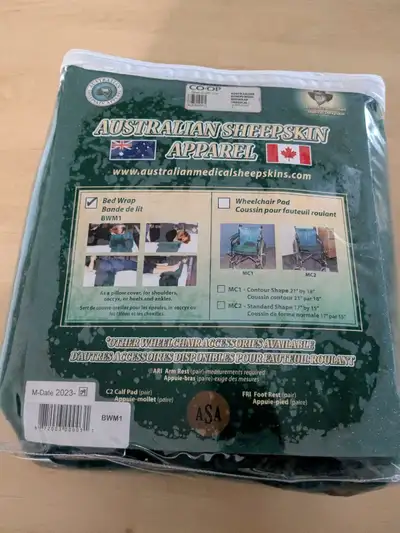 New, unused. Machine washable and dryble at 80°C to ensure sanitary cleaning. Retails for ~$225. Pic...