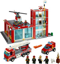 LEGO CITY 60004 FIRE STATION, USED 100% COMPLET WITH INSTRUCTION