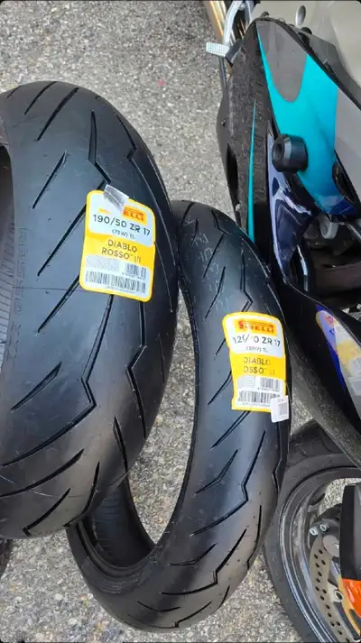 brand new tires with receipts bought in june this year. never installed. Pirelli Diablo Rosso III Fr...