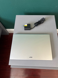 Acer swift 3 notebook 14” like new with box