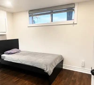 Private Basement Room for Rent – Midland & Kennedy | $800/Month Available Immediately / August A cle...